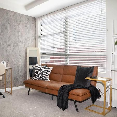 June Specials- Suite Spot Dtla- Free Parking For One Car! Los Angeles Buitenkant foto